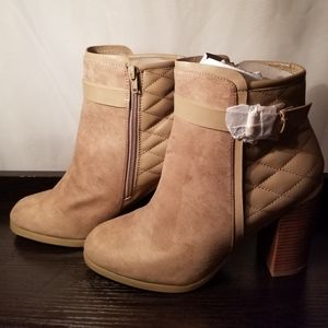Women's Ankle Boots (Never Worn)